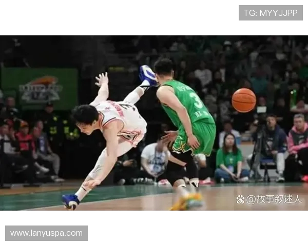 辽宁男篮分享赛前热身画面让我们共同期待精彩对决即将到来的激烈较量