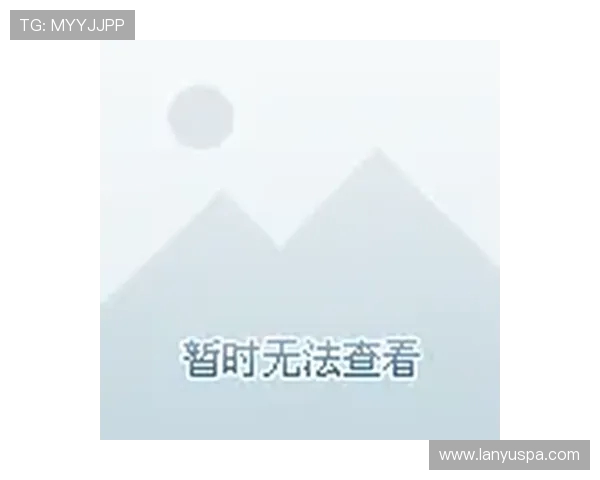 德拉古辛:尽管道路漫长 但终点的光明值得坚持 拼搏与信念照亮前行的每一步 德拉古辛:尽管道路漫长 但终点的光明值得坚持 拼搏与信念照亮前行的每一步